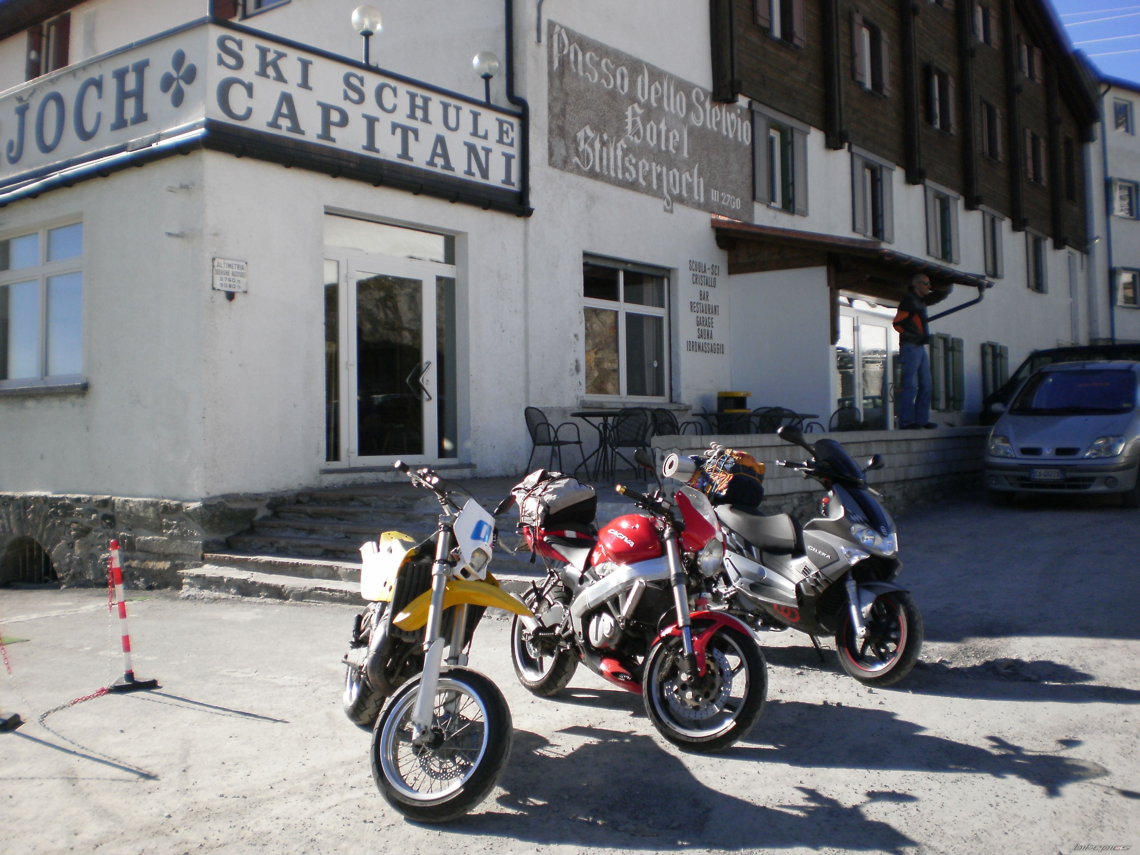 Bike Photo 1896396