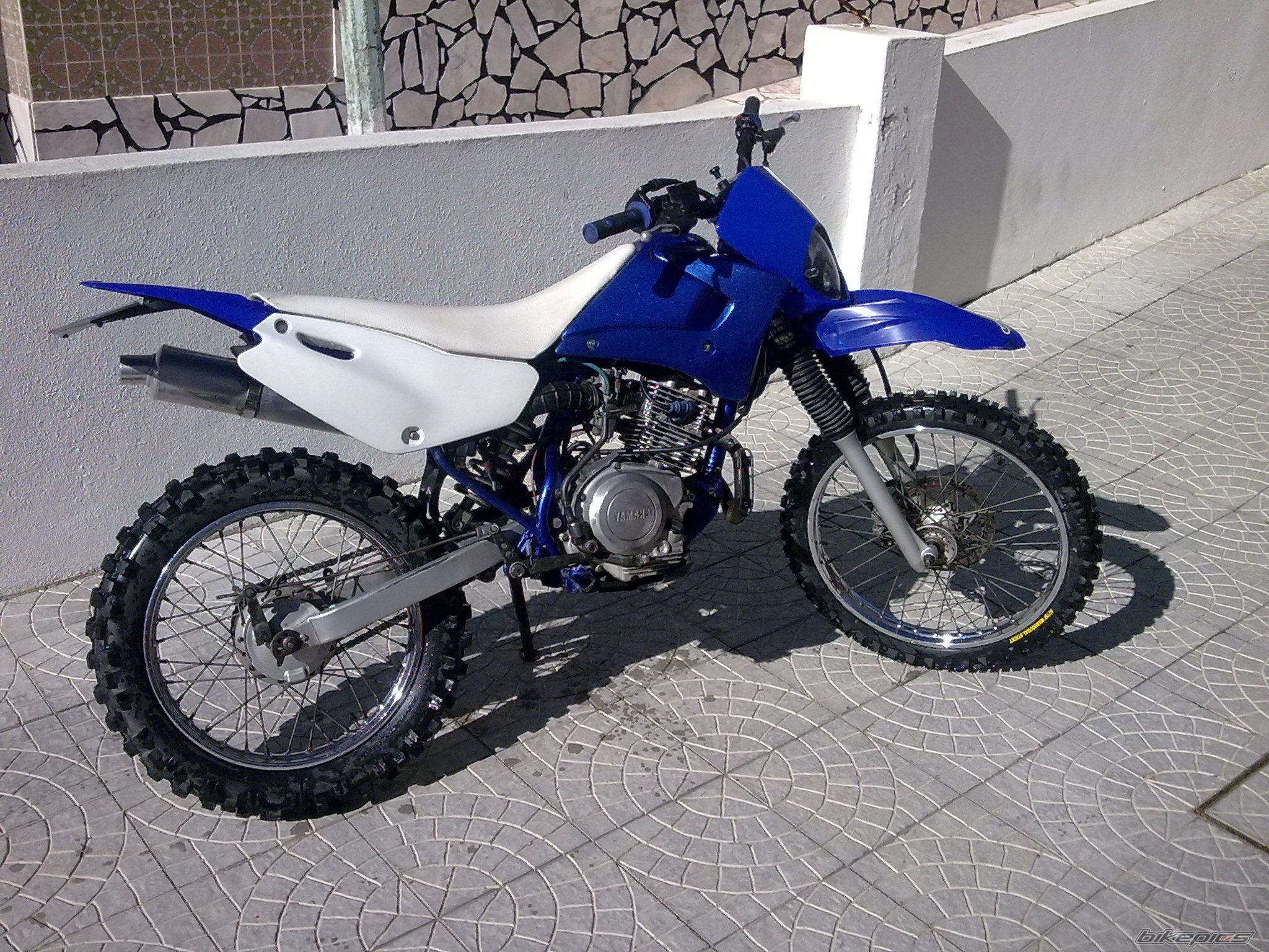 Photo 1896413