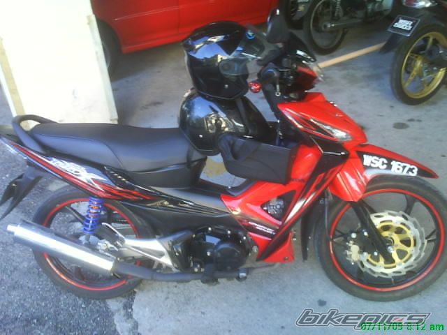 Photo 1896497