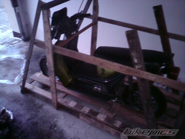 Photo 1896502