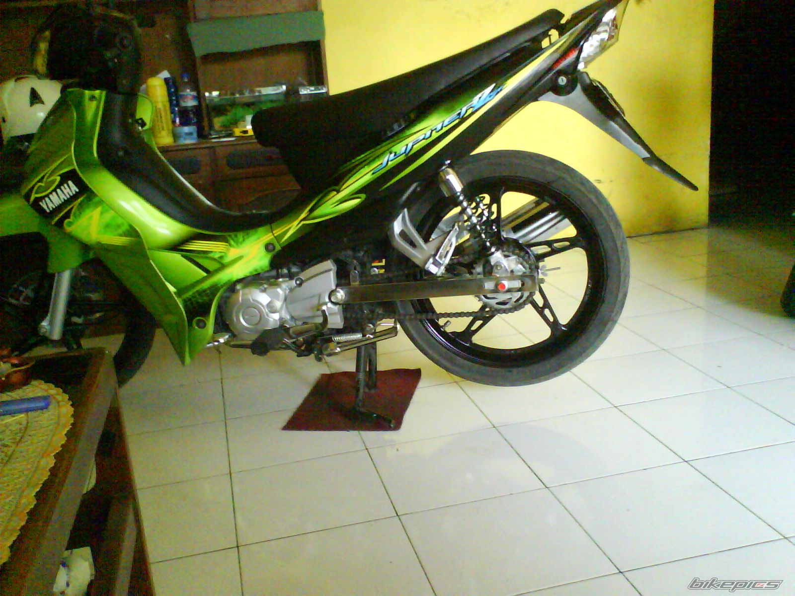 Photo 1896574