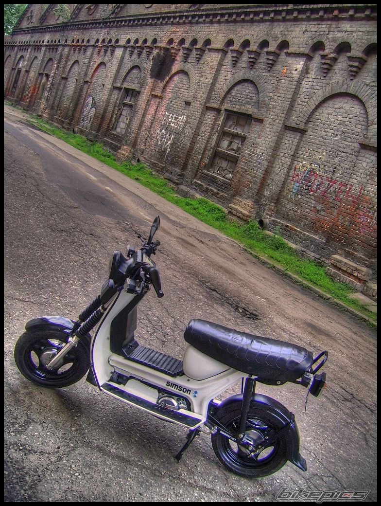 Bike Photo 1896593