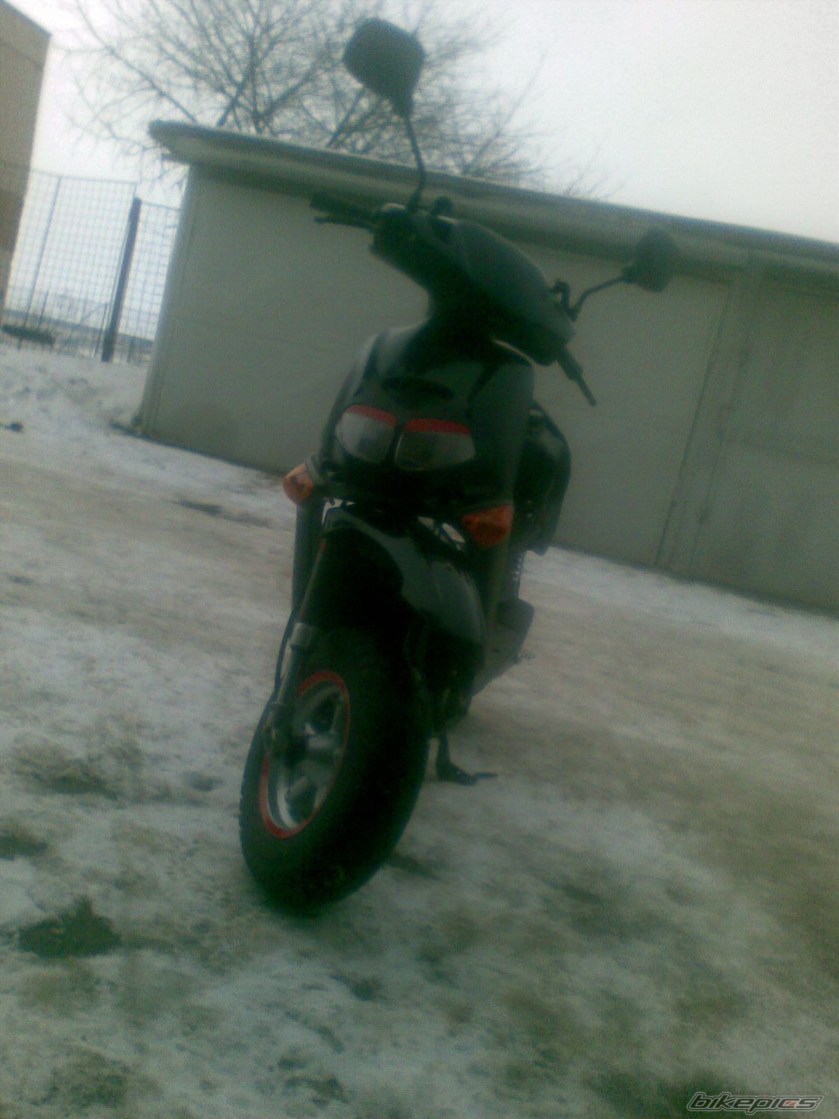 Photo 1896864