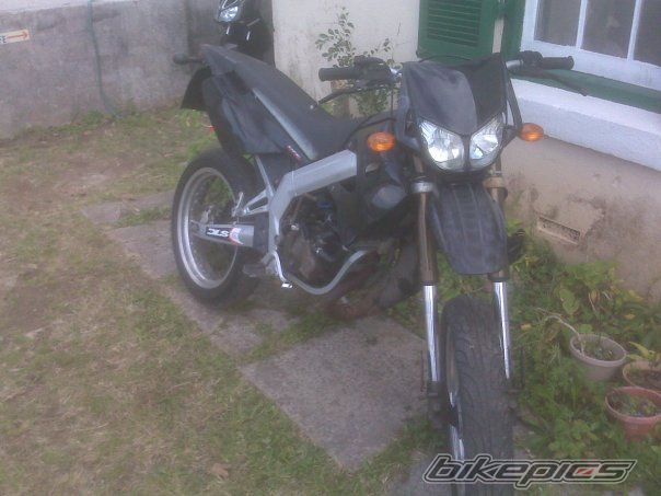 Photo 1896954
