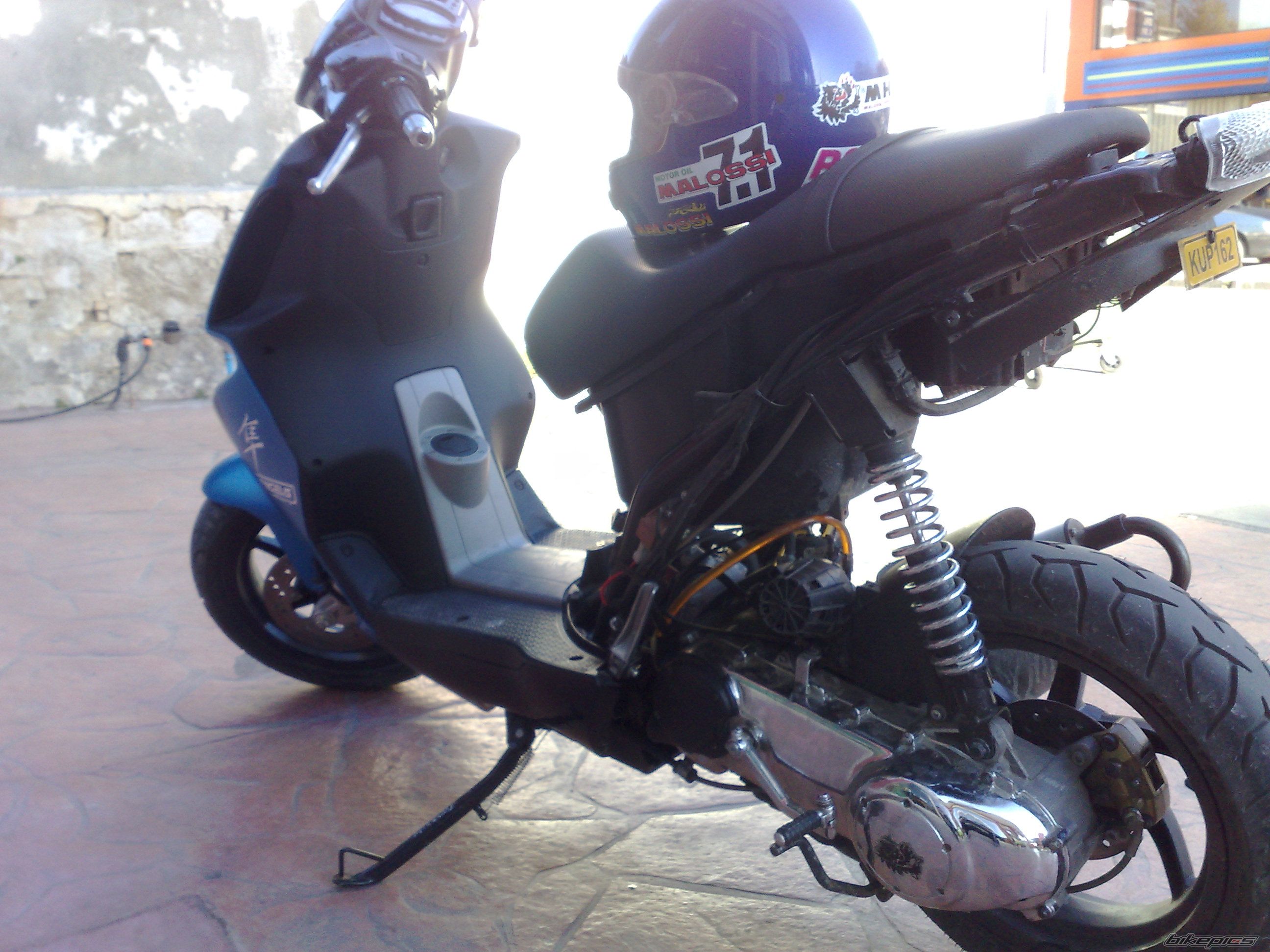 Photo 1896998