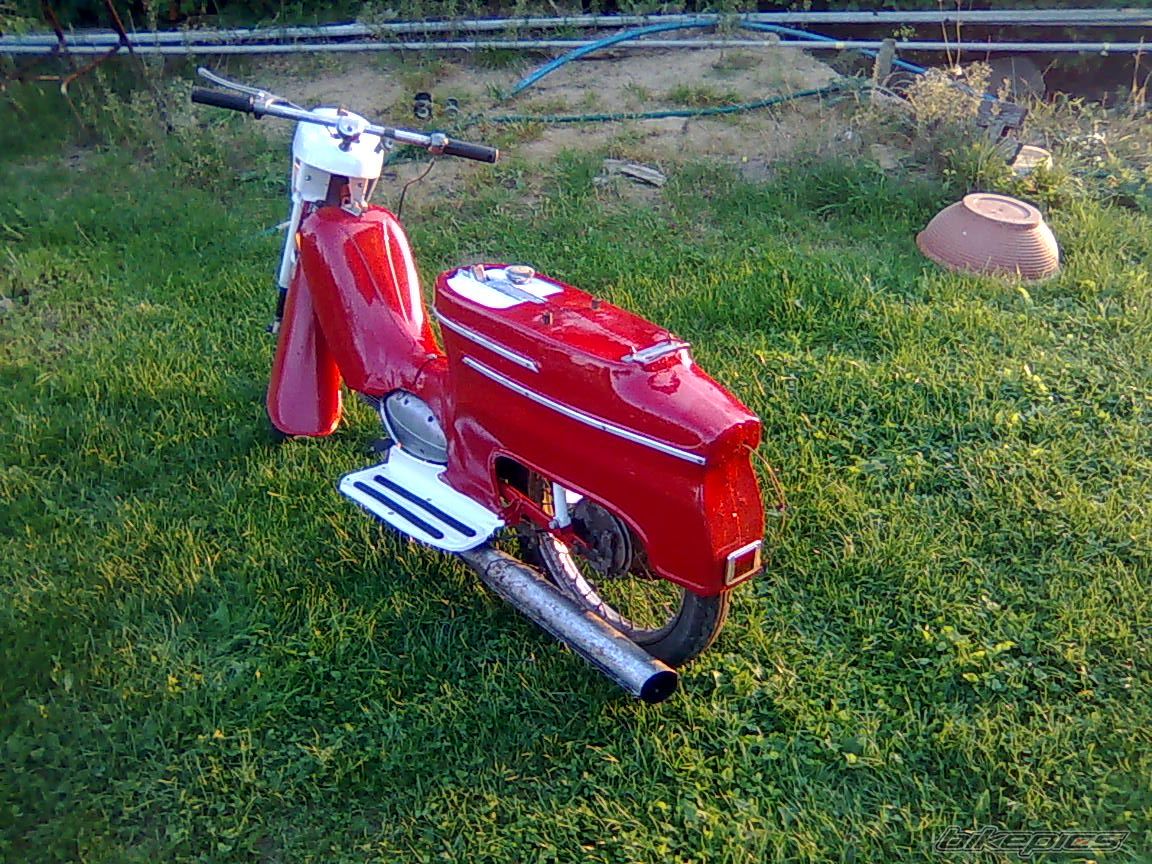 Photo 1897011