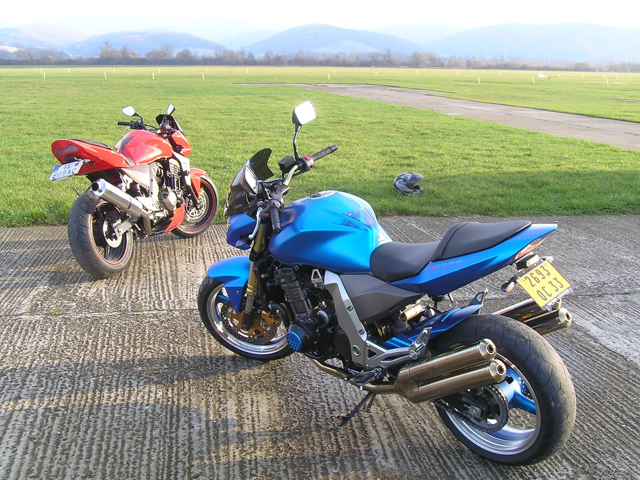 Bike Photo 1897045
