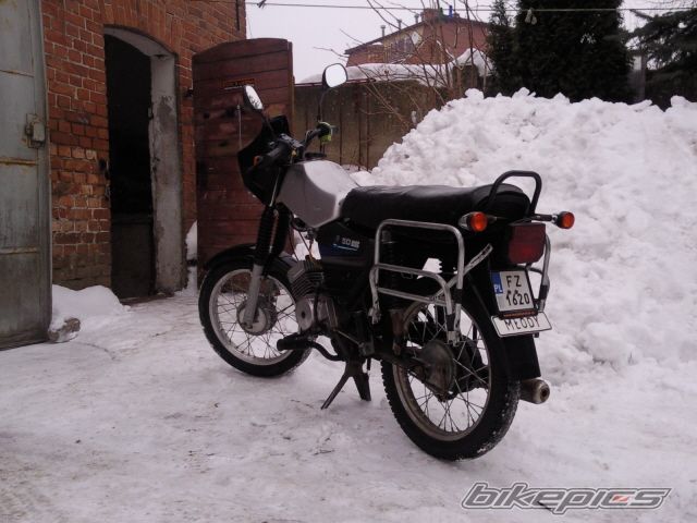 Photo 1897640