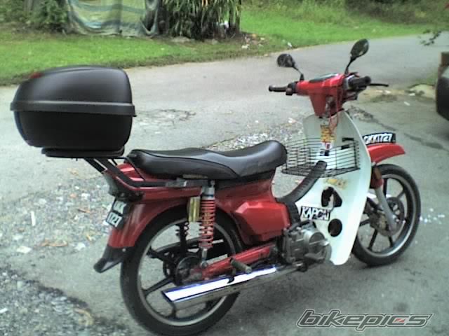 Photo 1897870