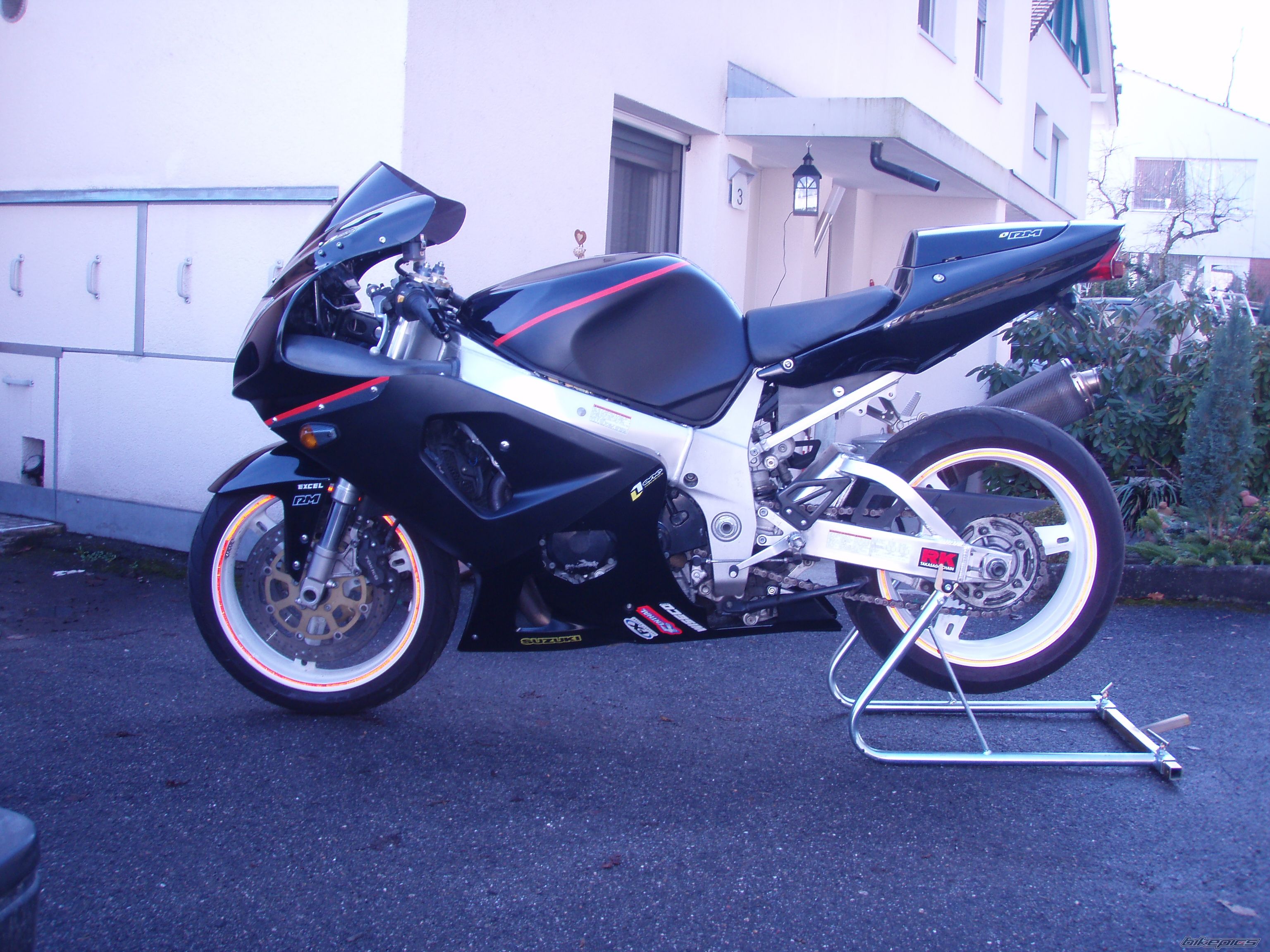 Photo 1897943