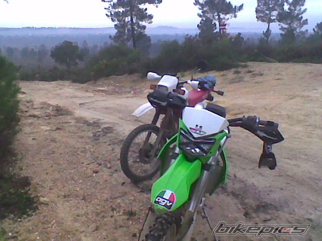 Photo 1898005
