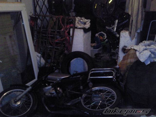 Photo 1898014