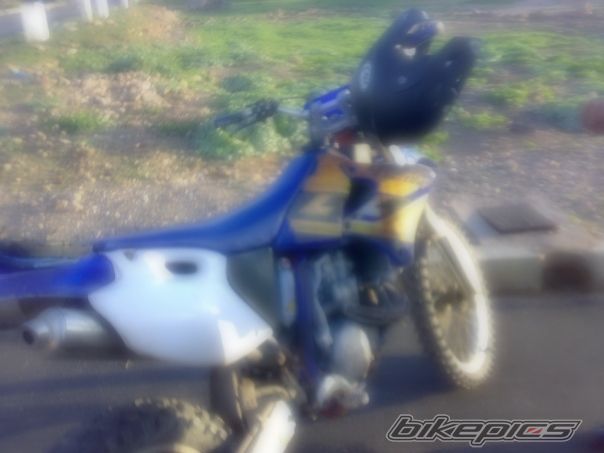 Photo 1898077