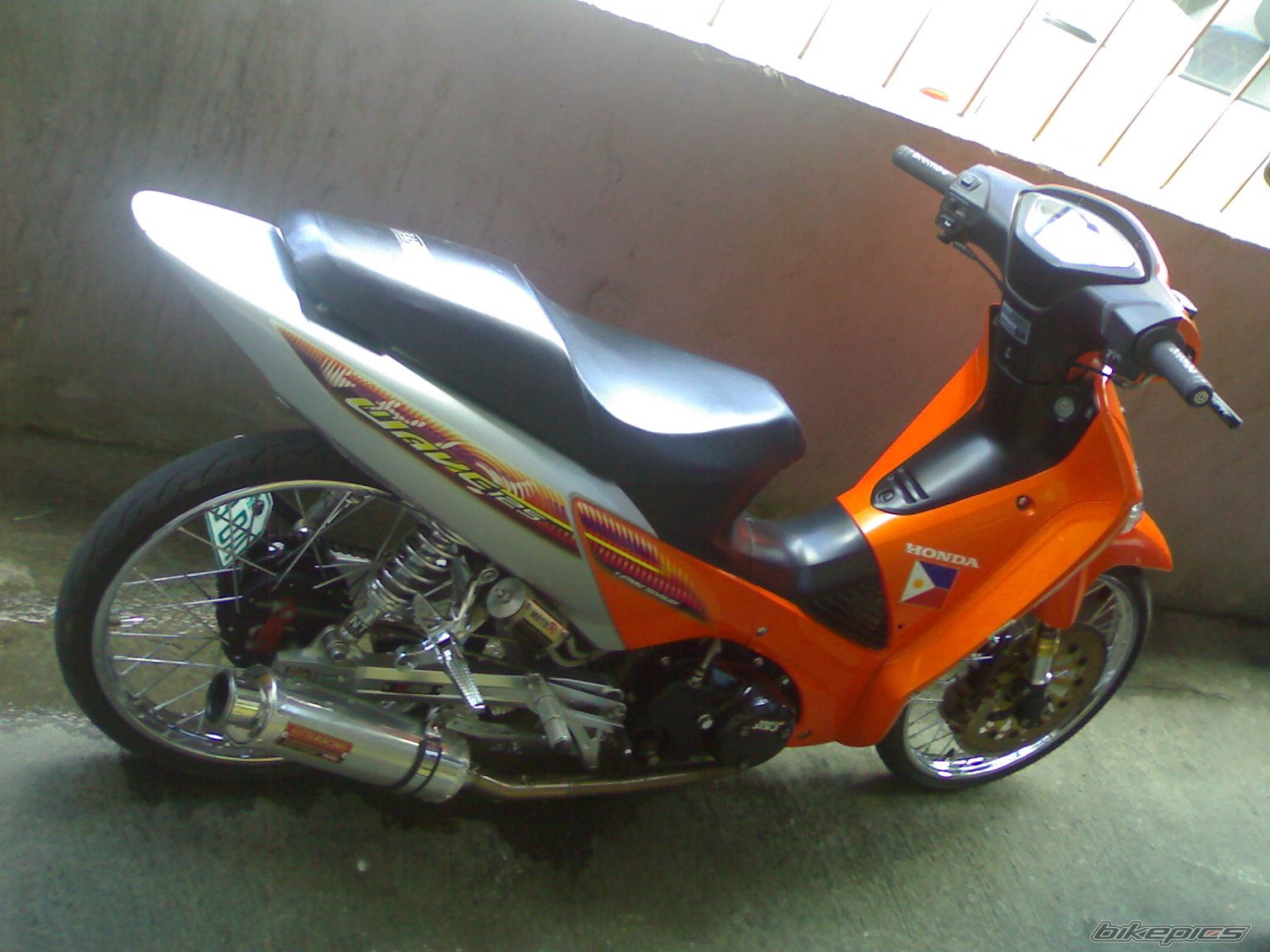 Bike Photo 1898092