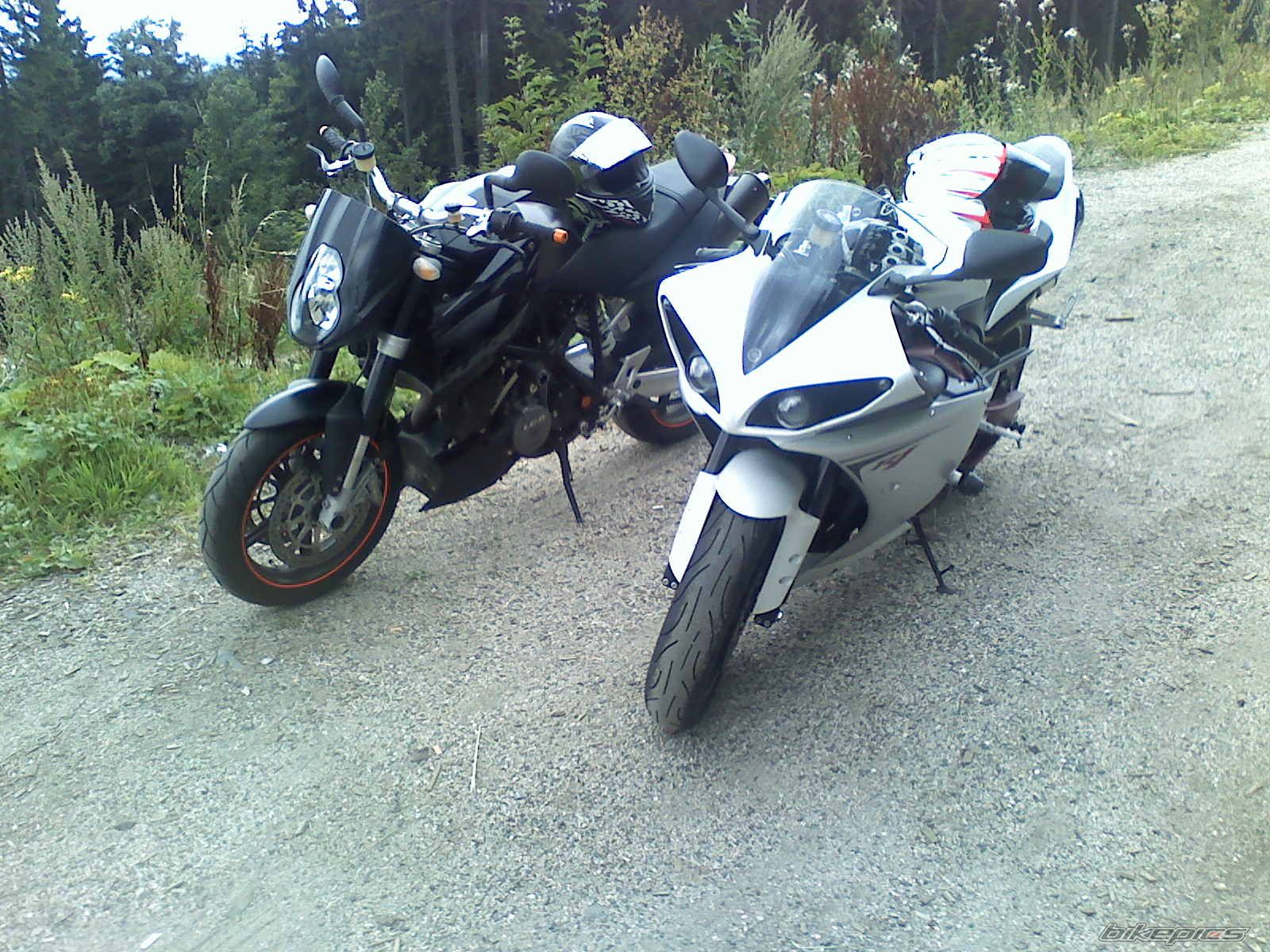 Photo 1898715
