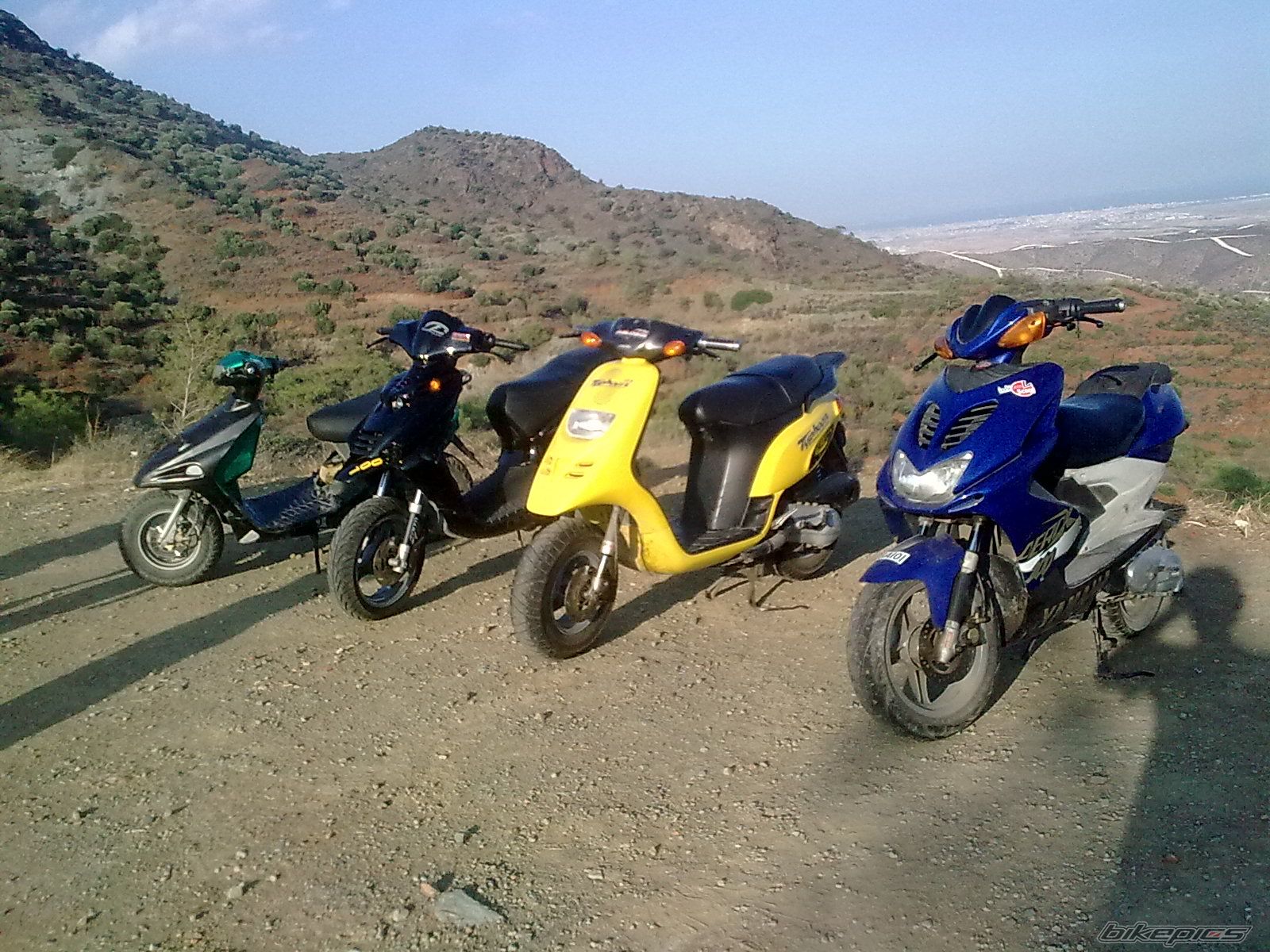 Photo 1898993