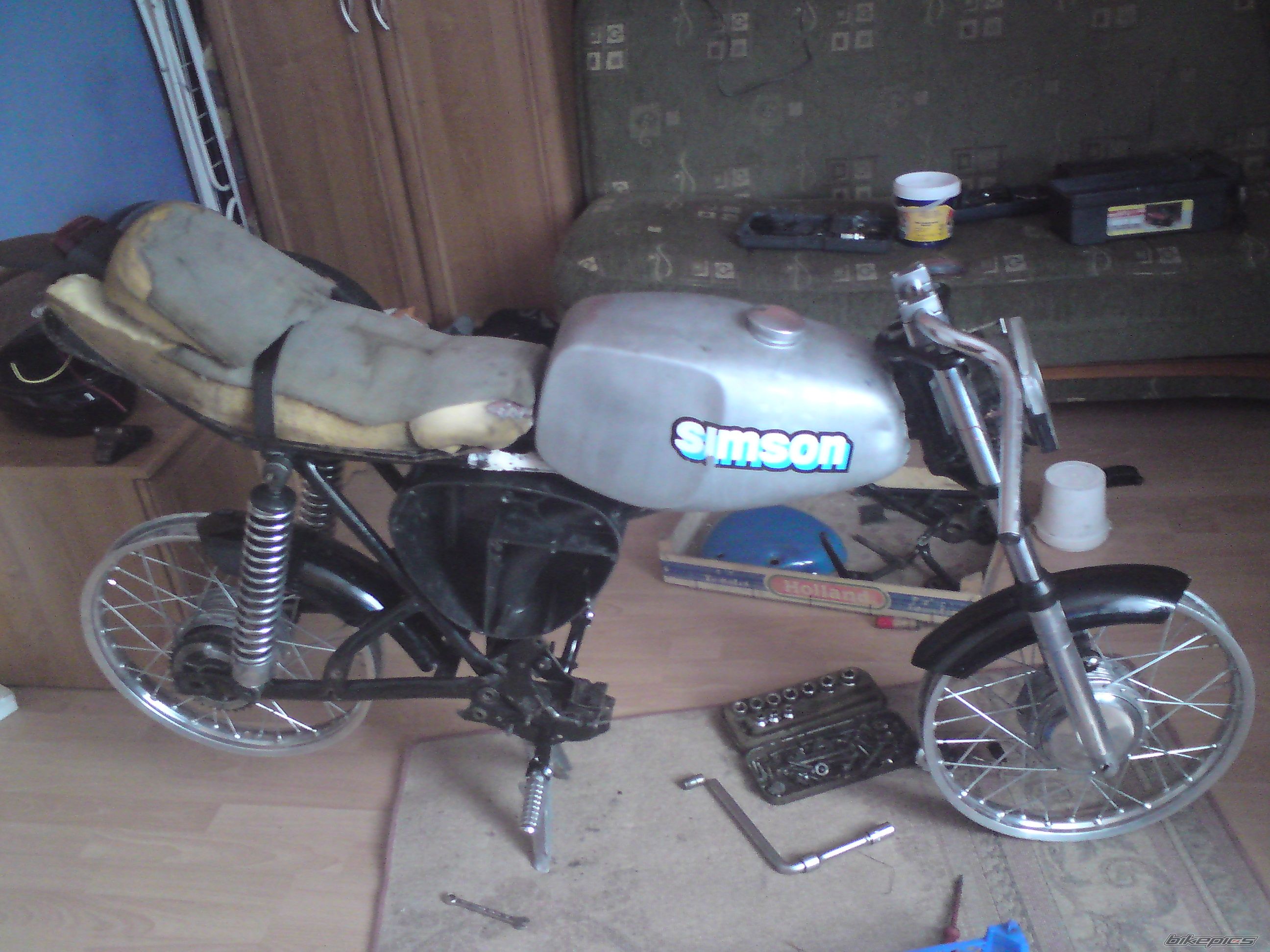 Bike Photo 1899136