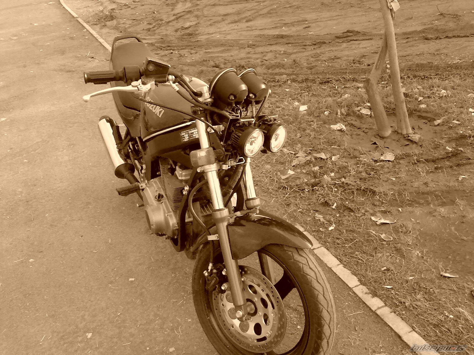 Photo 1899143