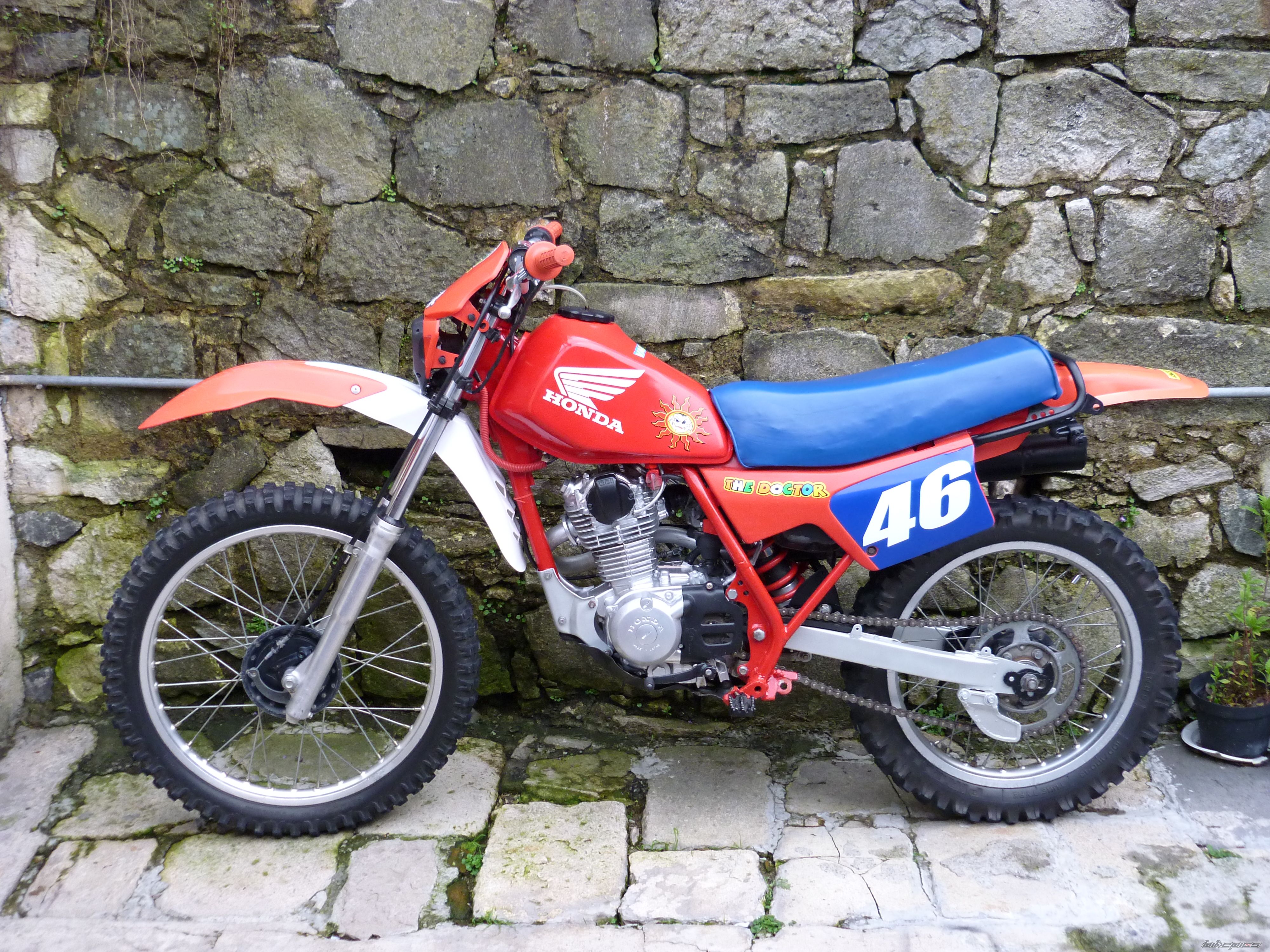 Bike Photo 1899385