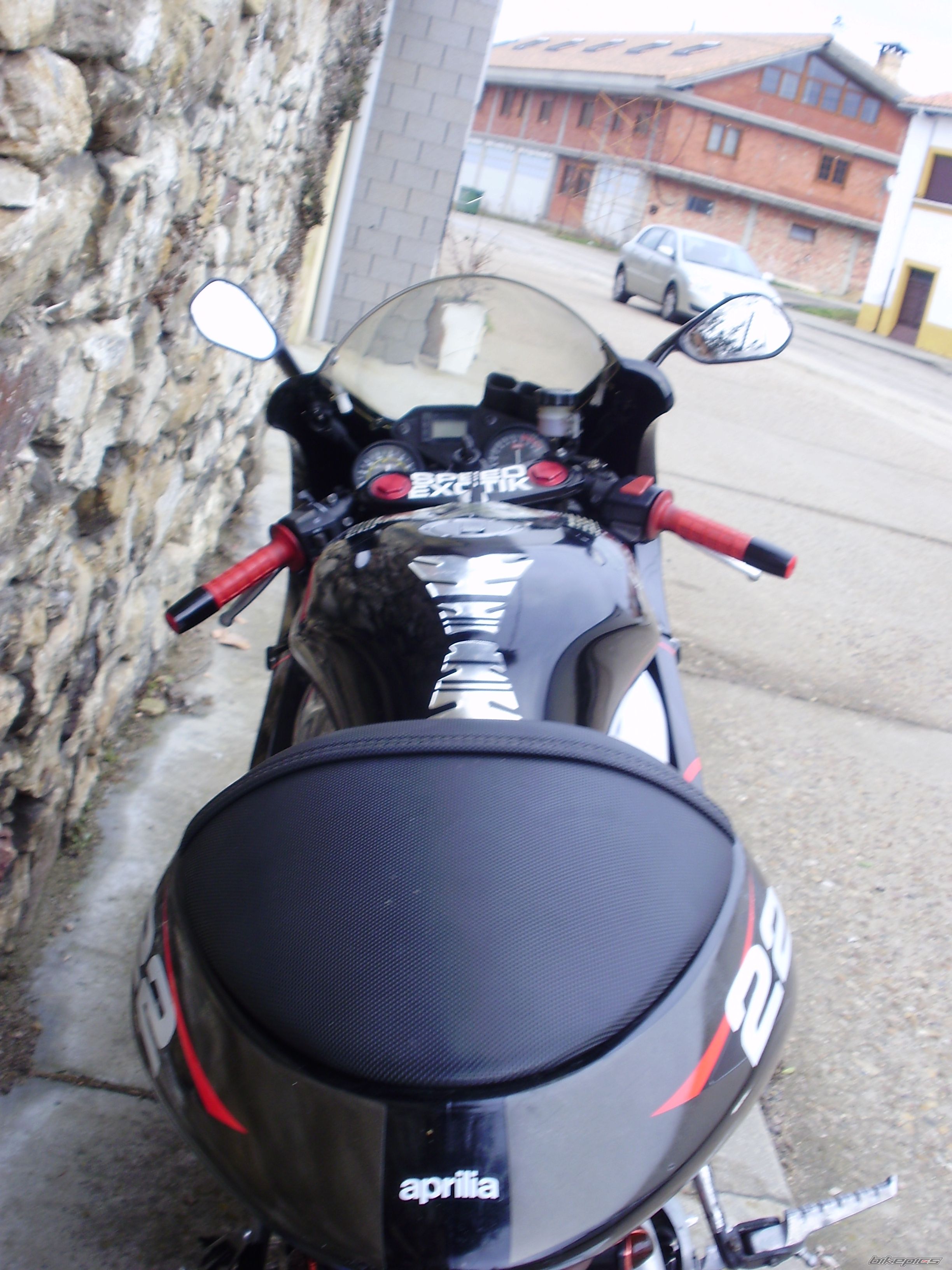 Photo 1899505