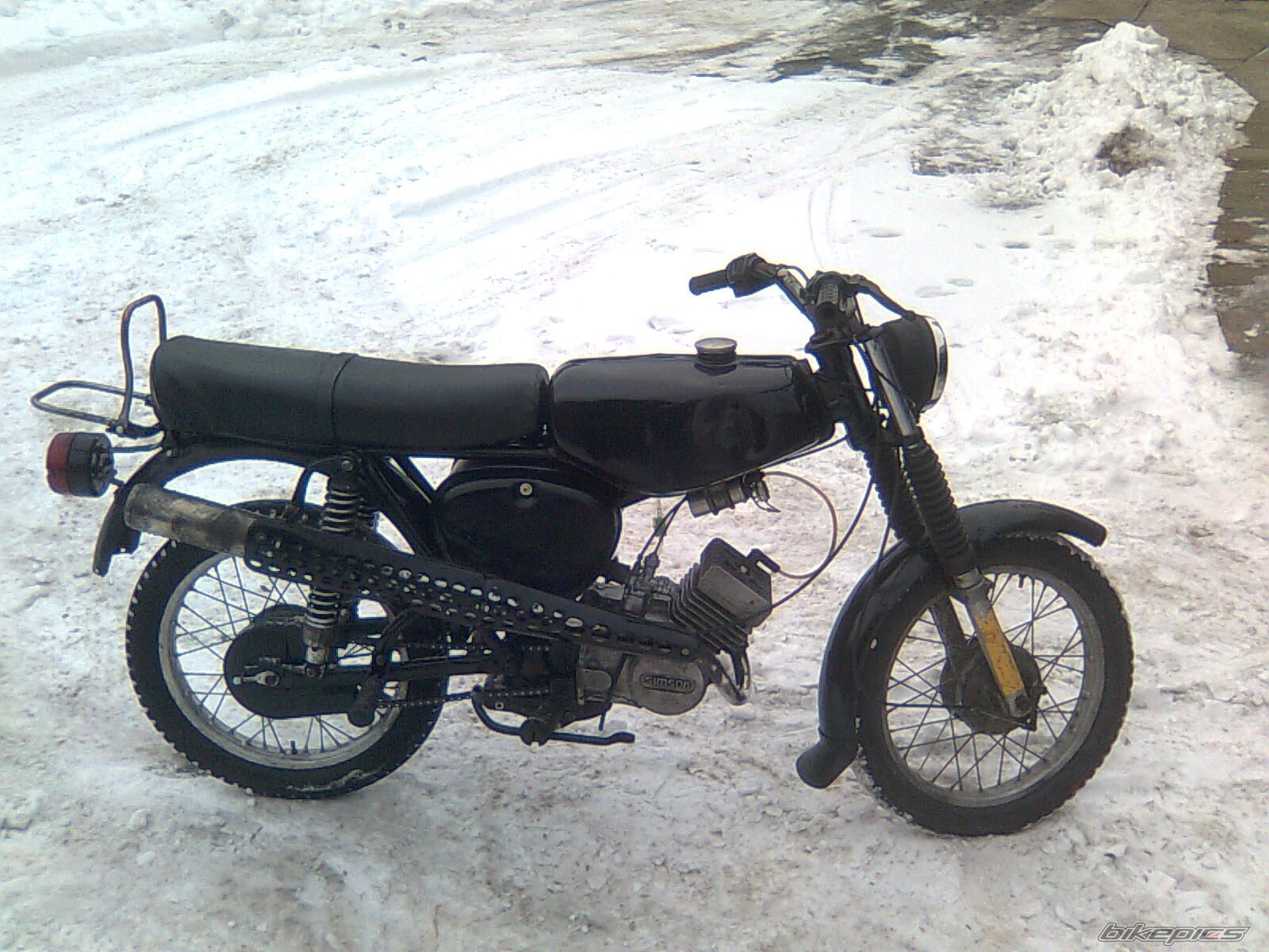 Photo 1899972