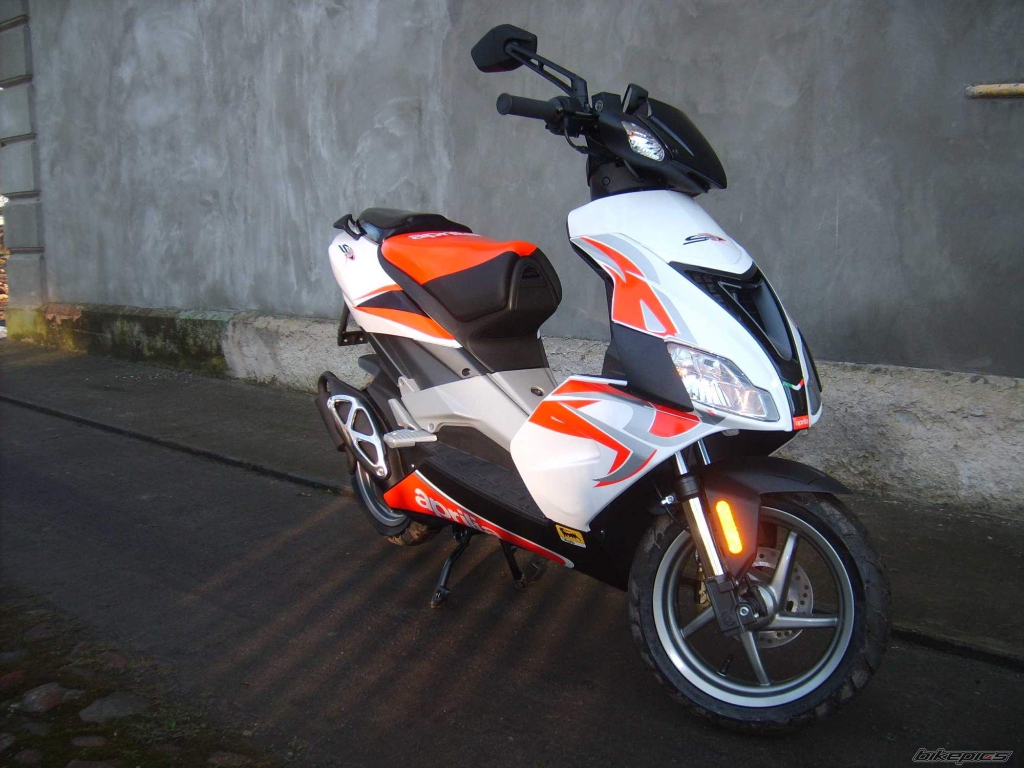 Bike Photo 1900035