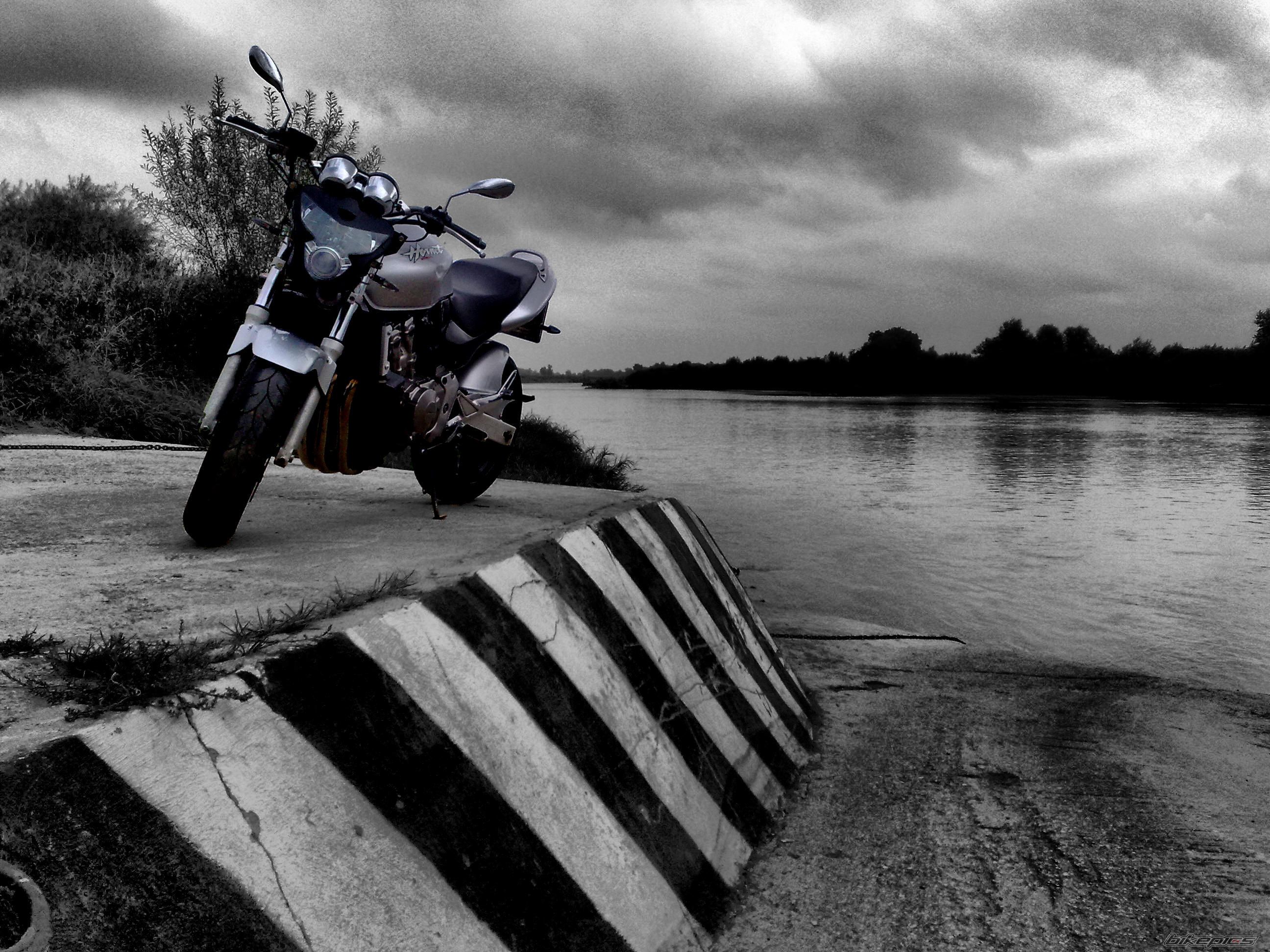 Bike Photo 1900241