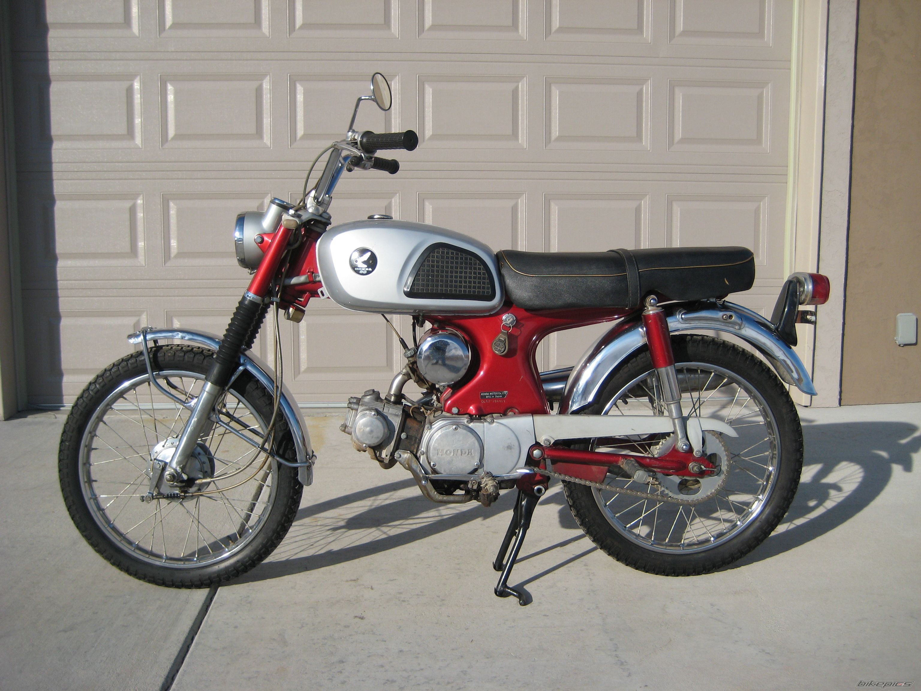 Bike Photo 1900255