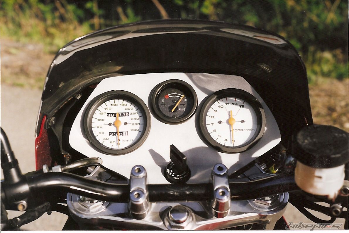 Bike Photo 1900352