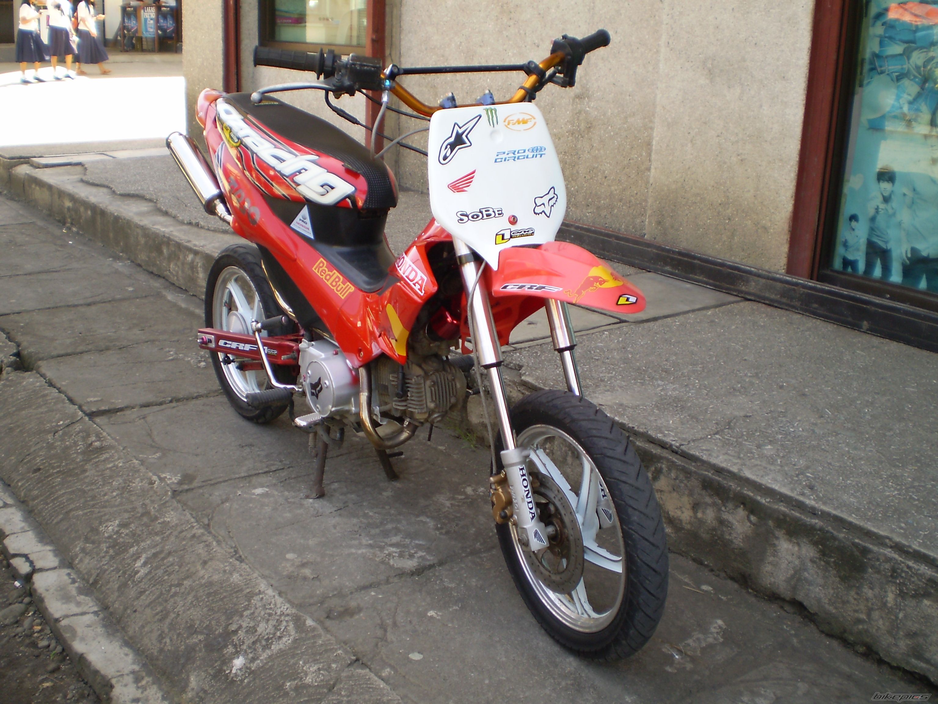 Bike Photo 1900371