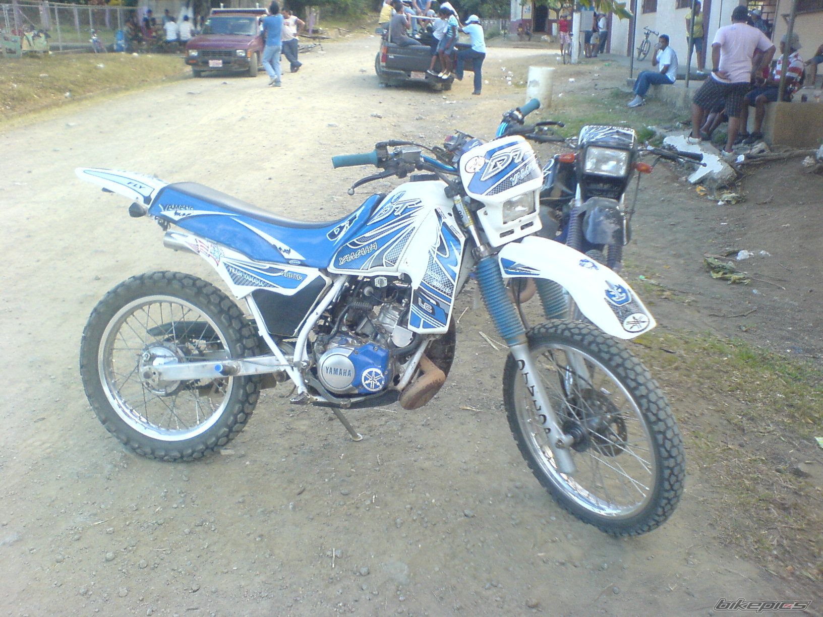 Bike Photo 1900375