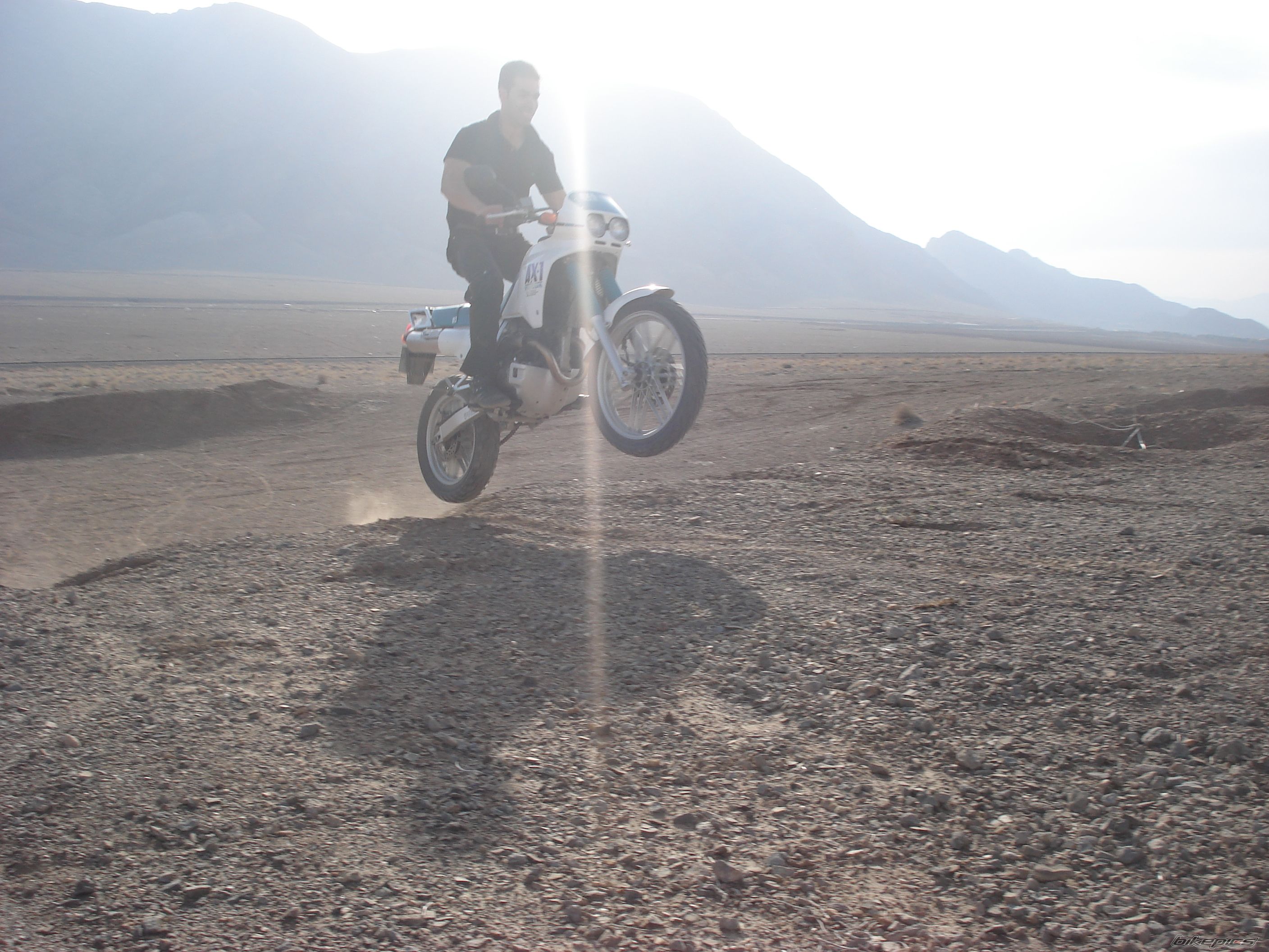 Bike Photo 1900811