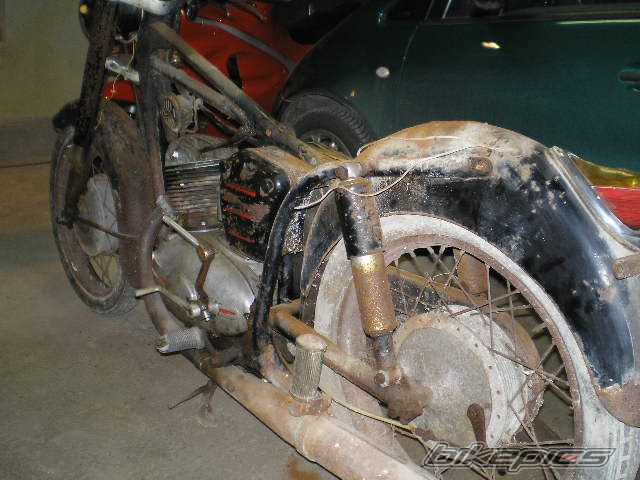 Photo 1901835
