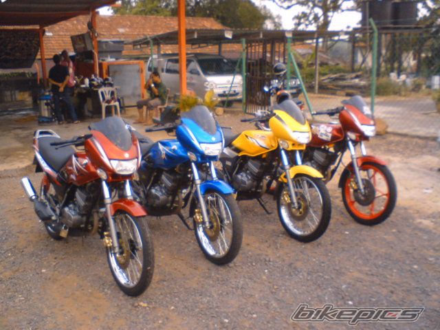 Photo 1902012