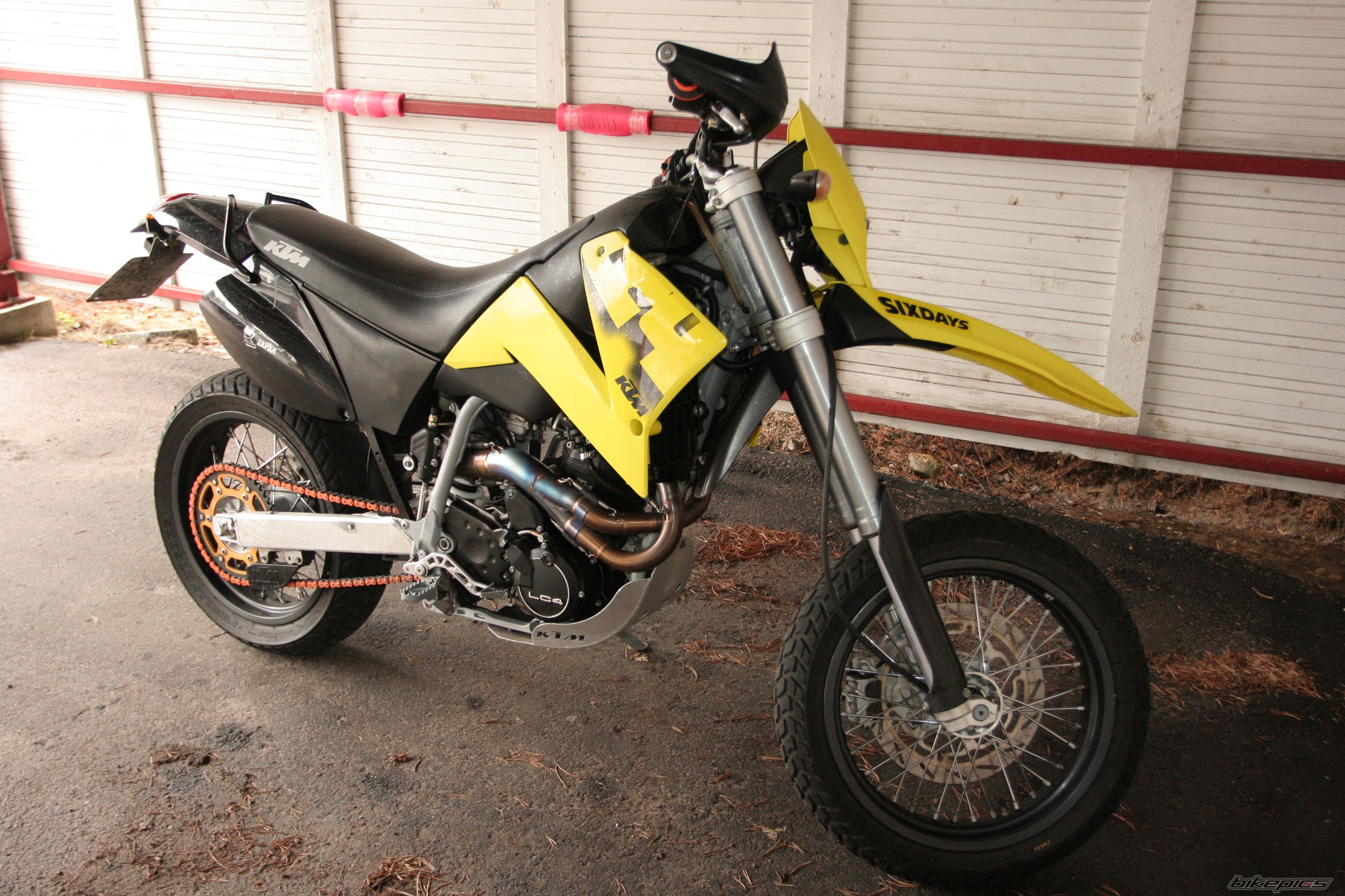 Bike Photo 1902840
