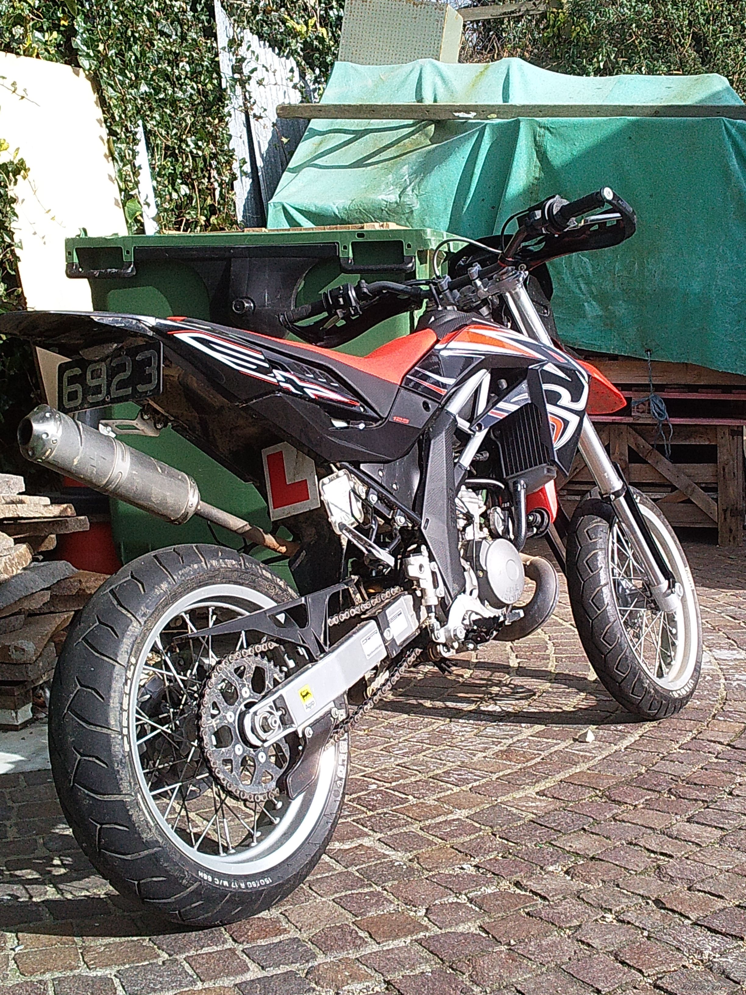 Photo 1902866