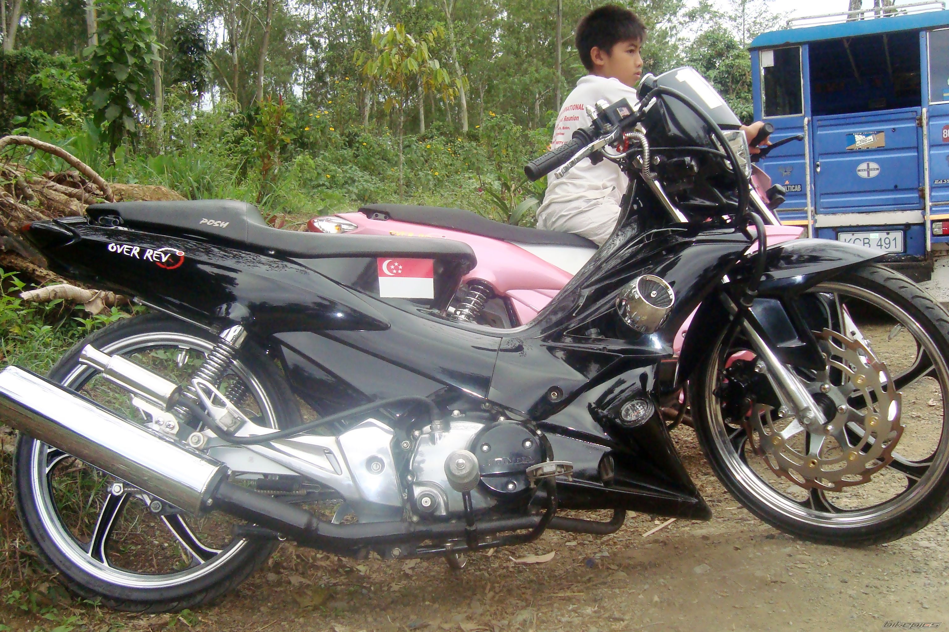 Bike Photo 1902960