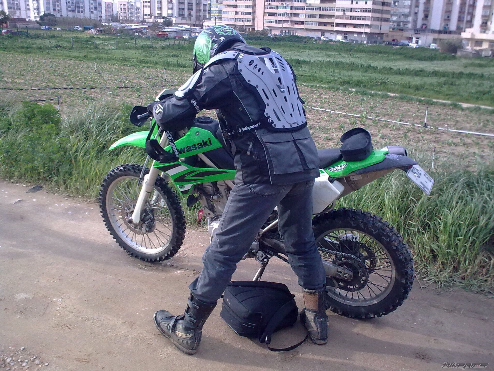 Bike Photo 1903041