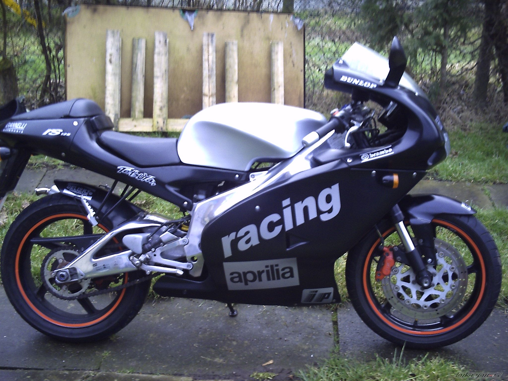 Bike Photo 1903091