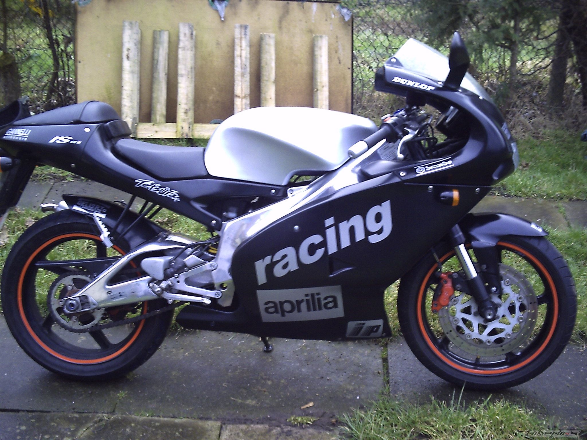 Bike Photo 1903095
