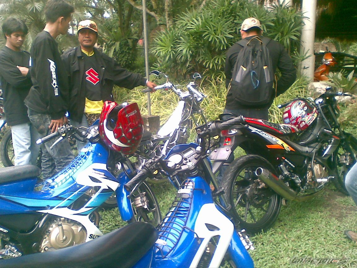 Photo 1903636
