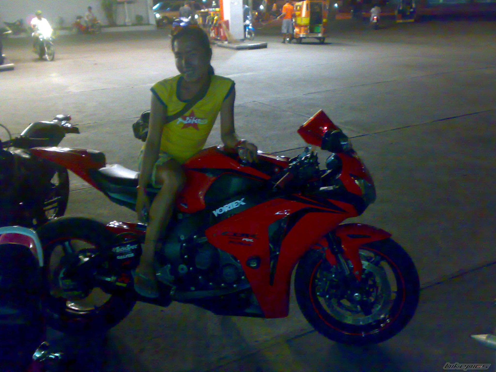Bike Photo 1903688