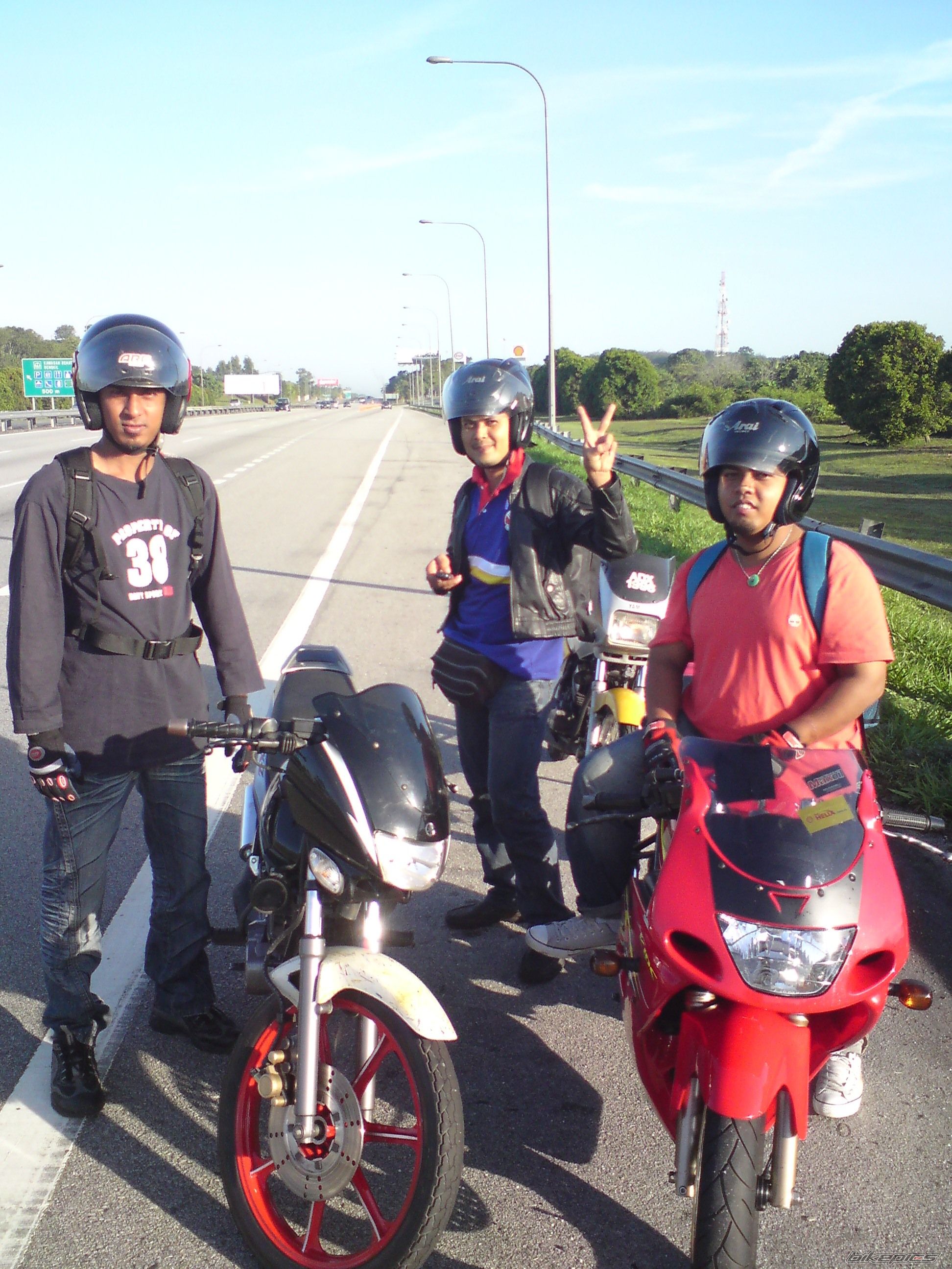 Bike Photo 1903696