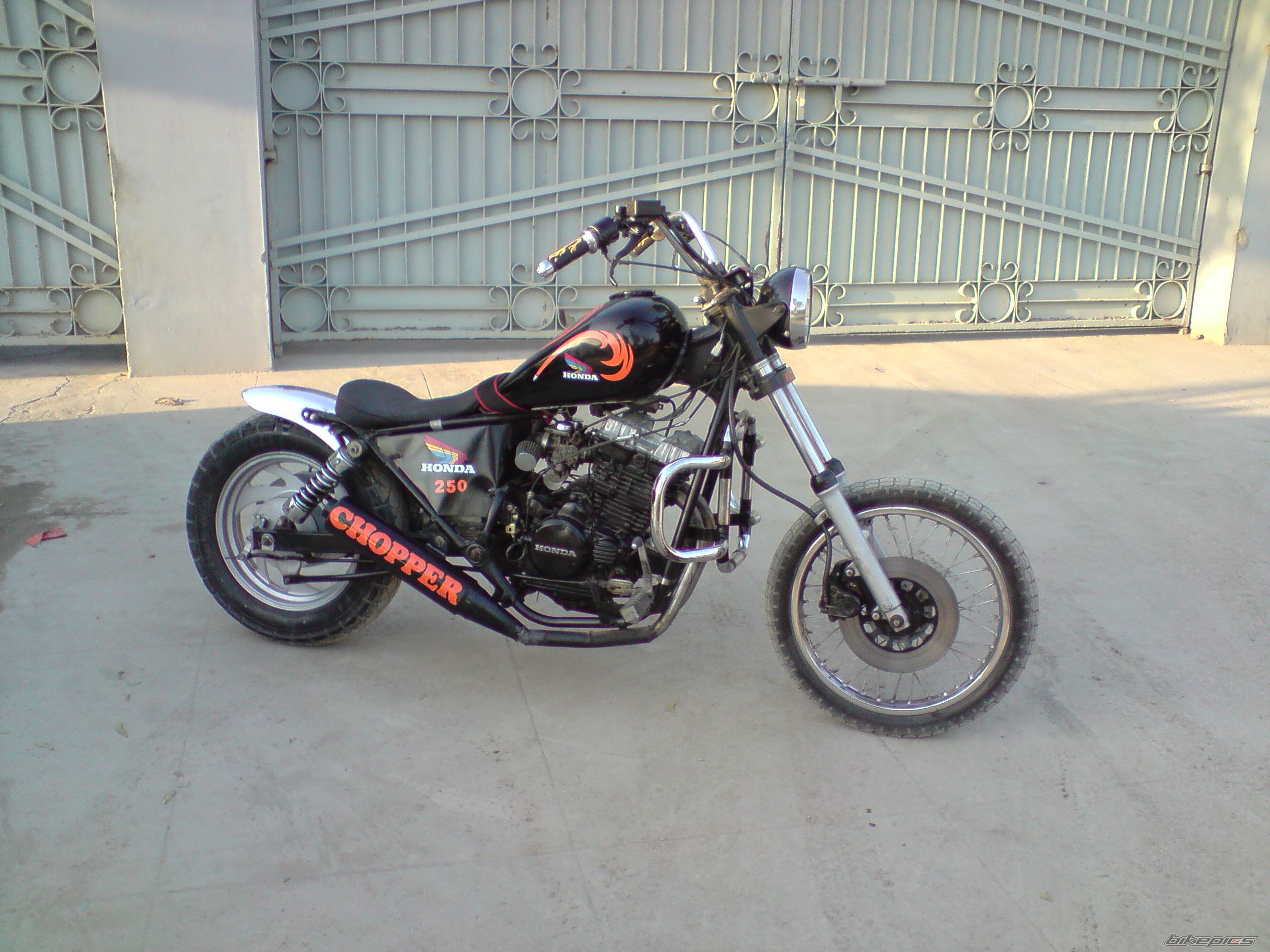 Bike Photo 1903893