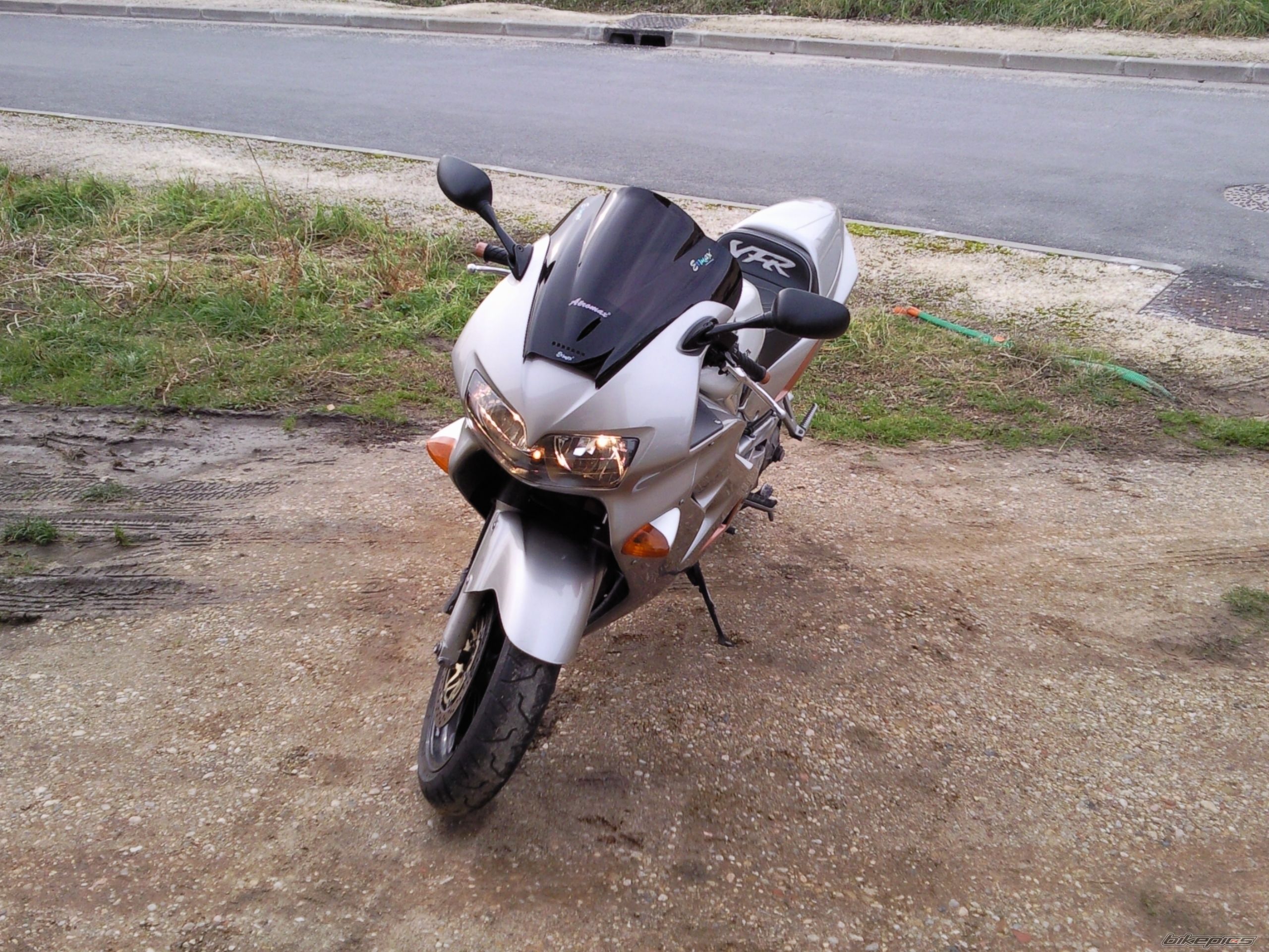 Bike Photo 1903915
