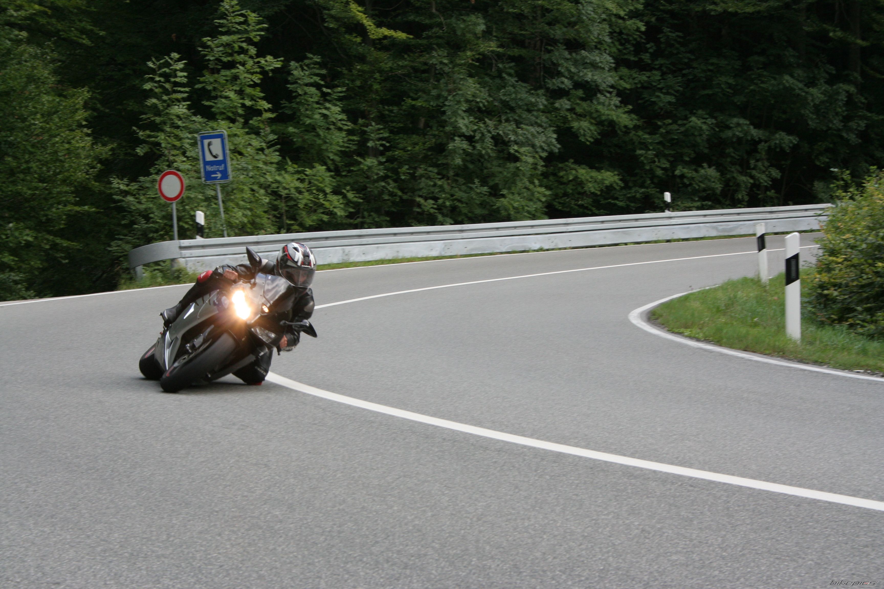 Bike Photo 1903998