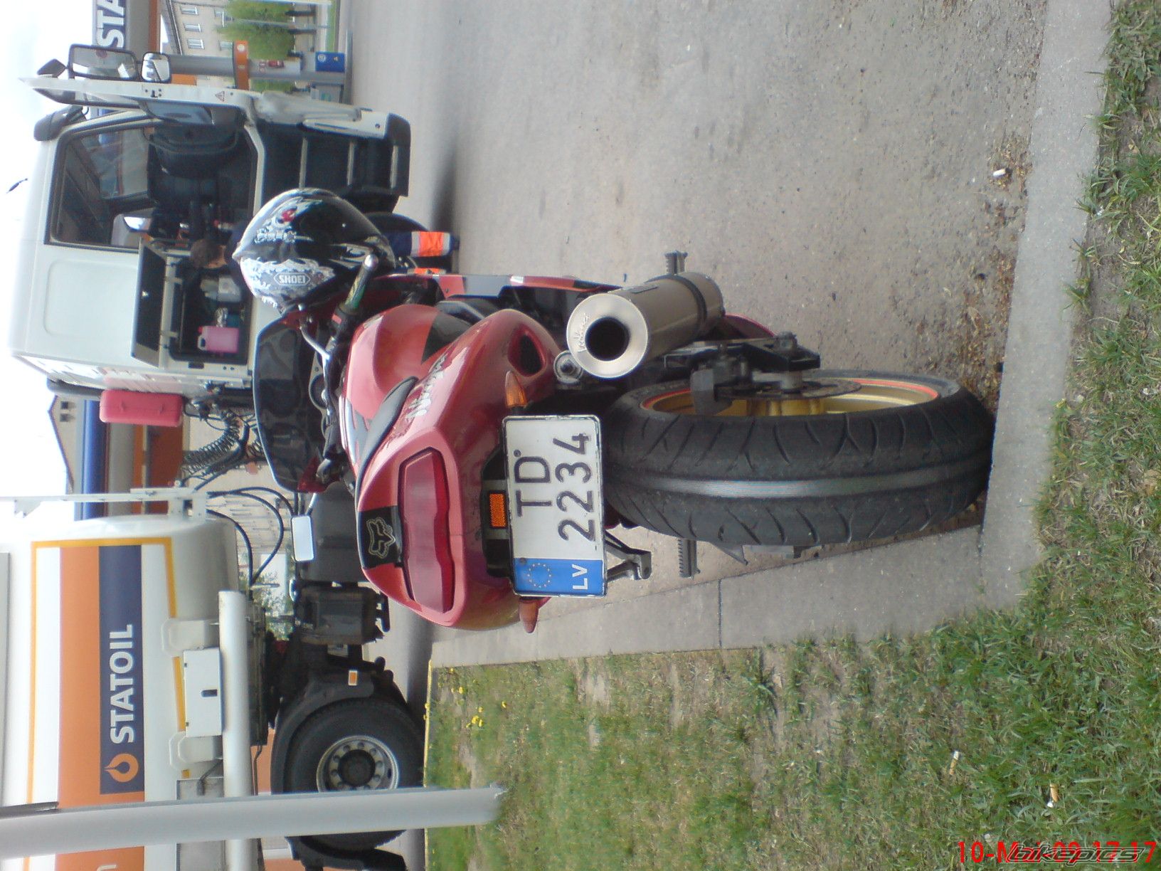 Photo 1904154