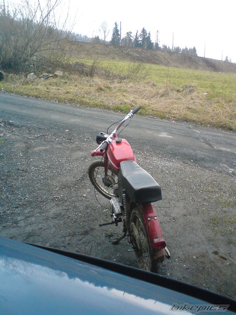 Photo 1904184