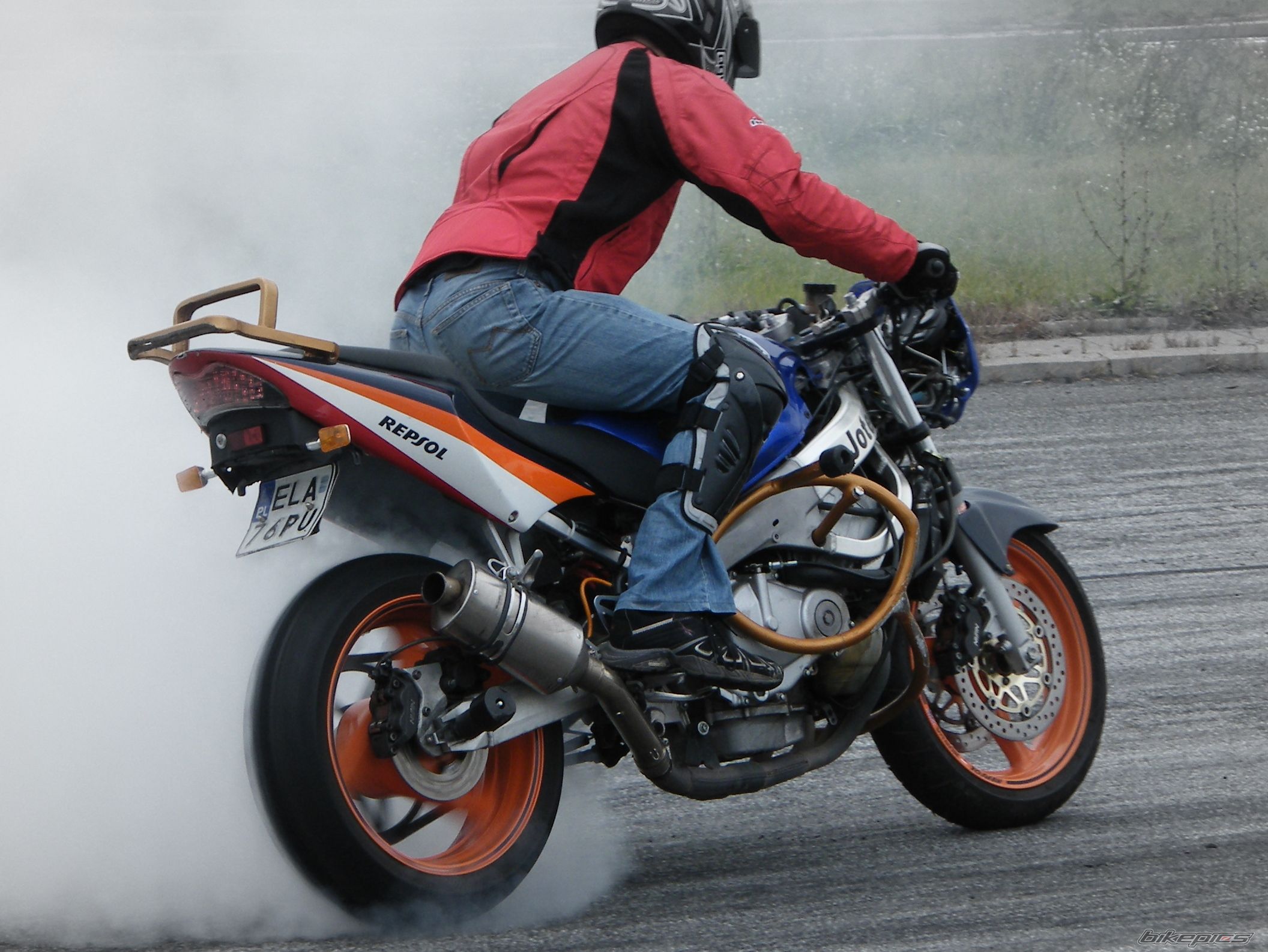 Bike Photo 1904394