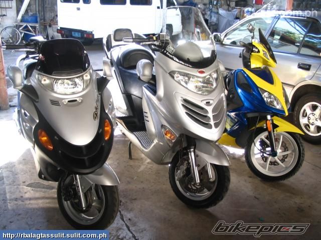 Photo 1904493